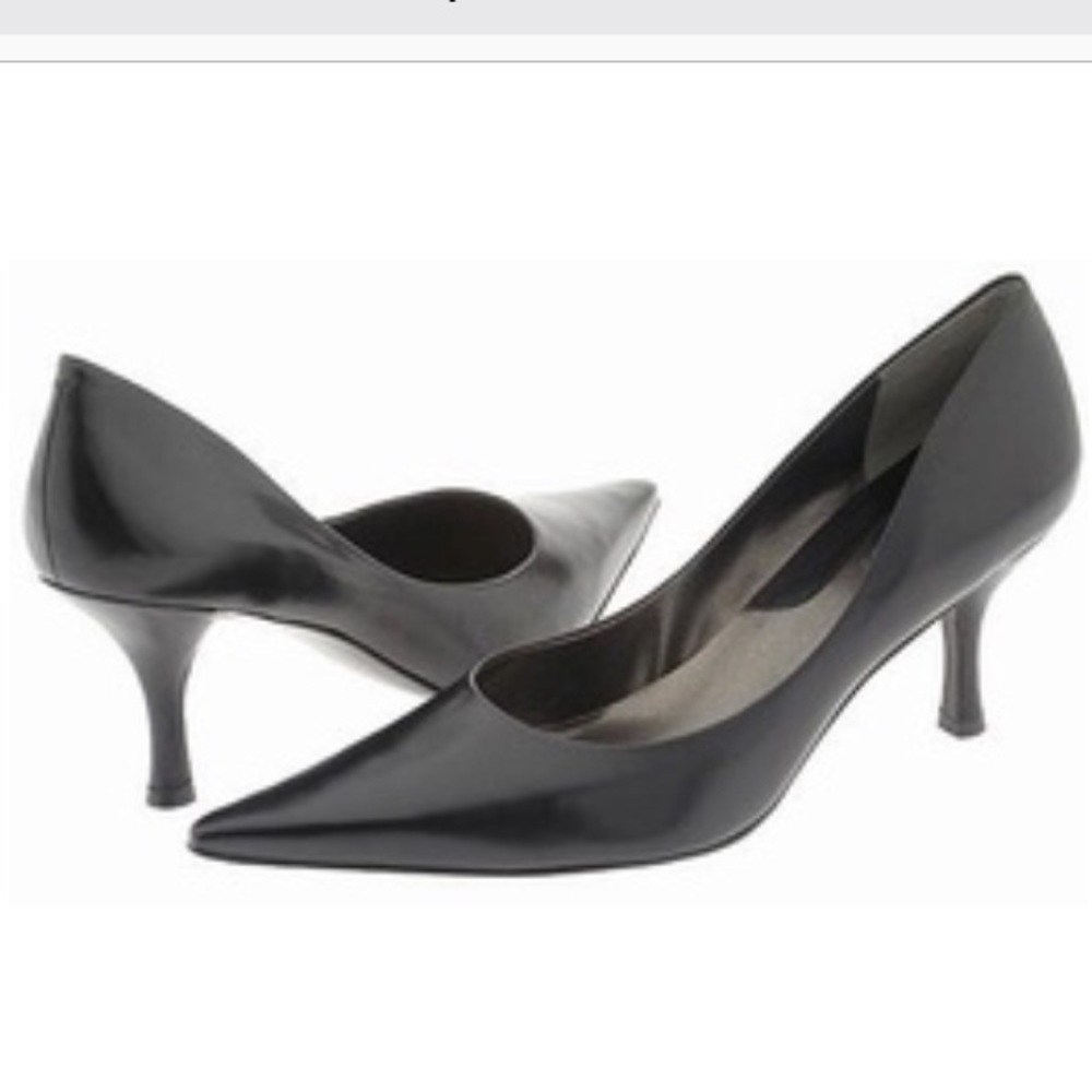 EUC Nine West pump